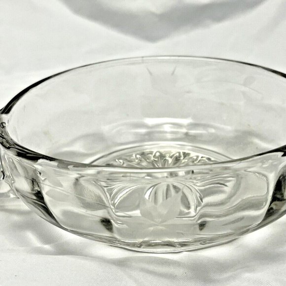 Clear Cut Glass Starburst Handled Bowl, Vintage EUC - Picture 4 of 8